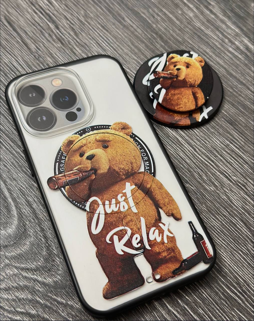 Чехол iPhone 14 Pro MagSafe с попсокетом мишка